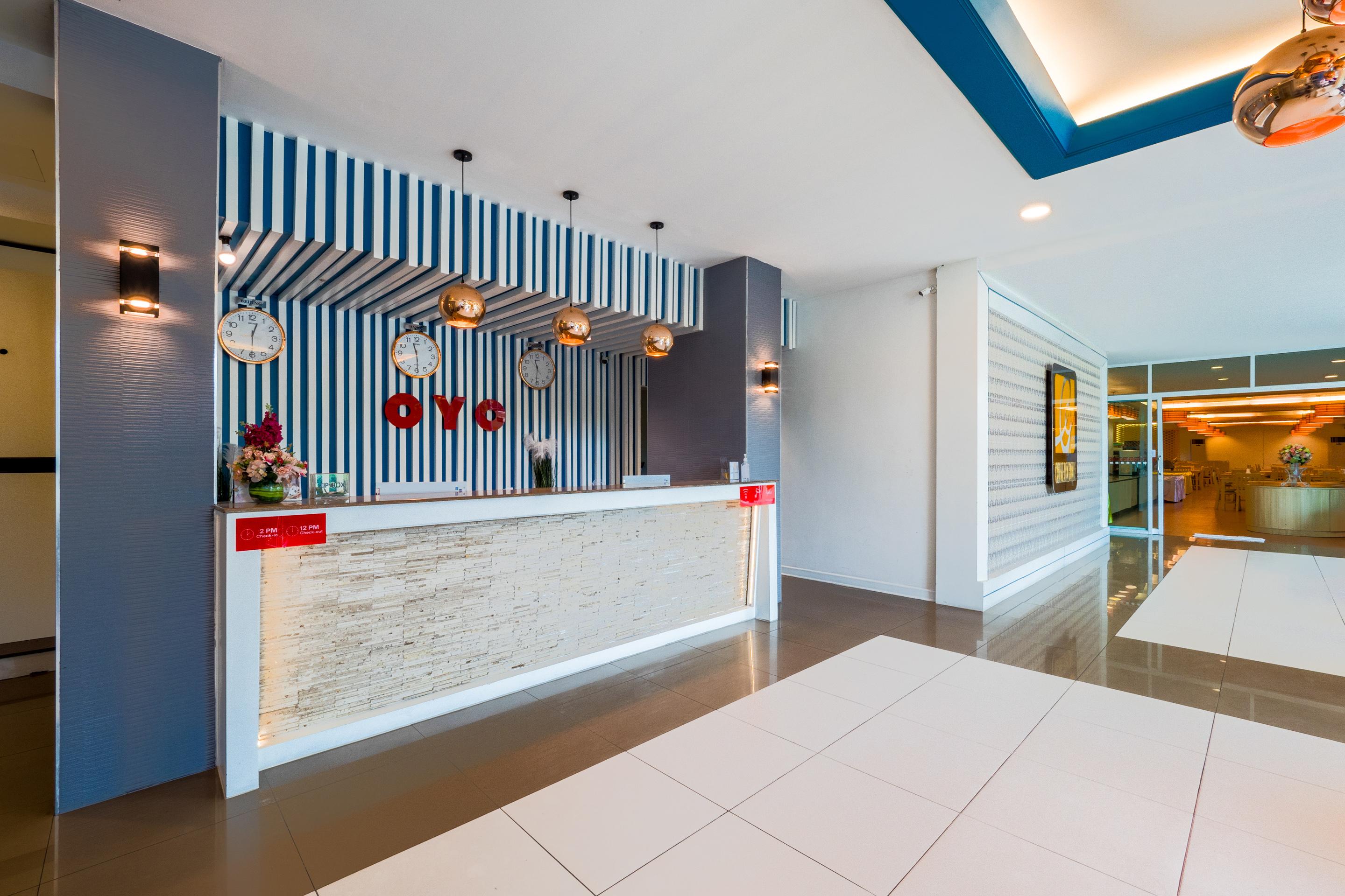 Curve Boutique Hotel Pattaya Exterior photo